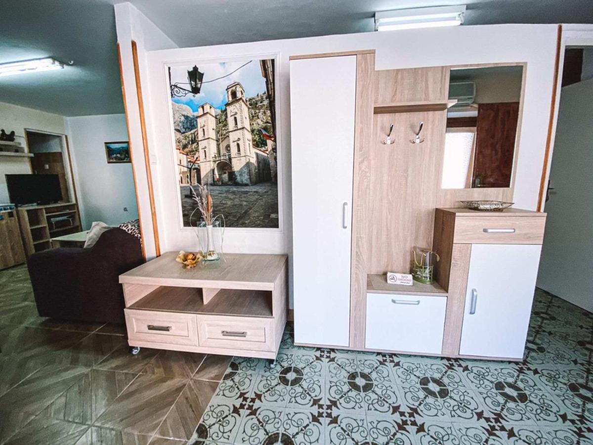 Apartment Near The Old Town Of Kotor Eksteriør bilde